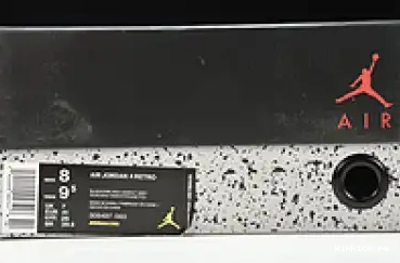 CEMENT BLACK  BRED (2019) - JORDAN 4 0425